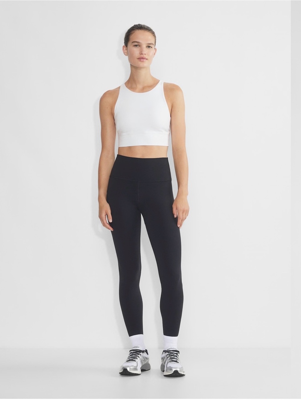 Aritzia PowerSculpt™ Reach Sports Bra Crop - Women